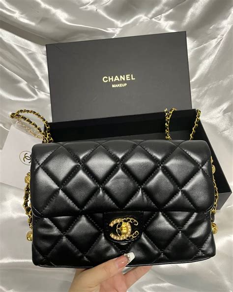 chanel beauté bag